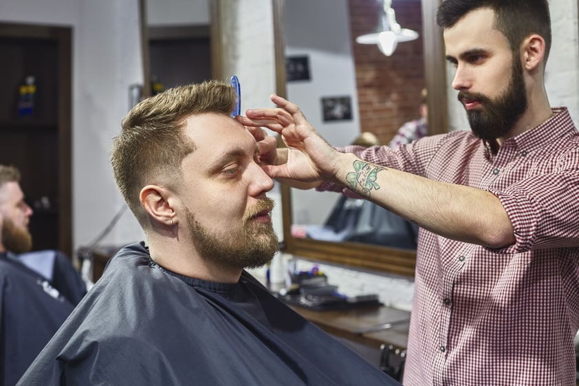 How To Become A Barber: 3 Razor-Sharp Ways